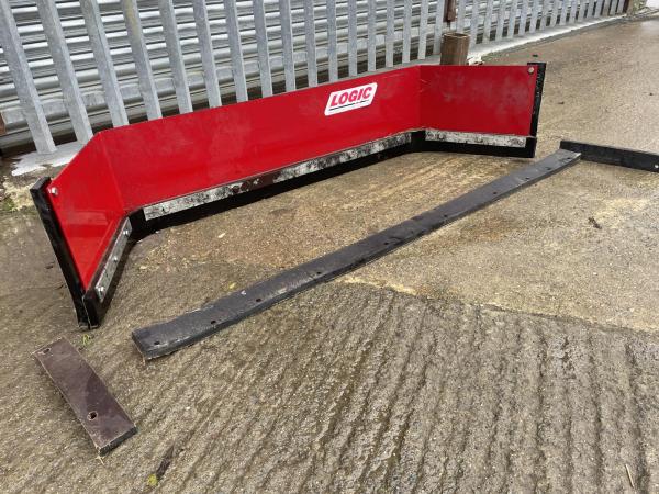 Logic UTS210 Muck Scraper